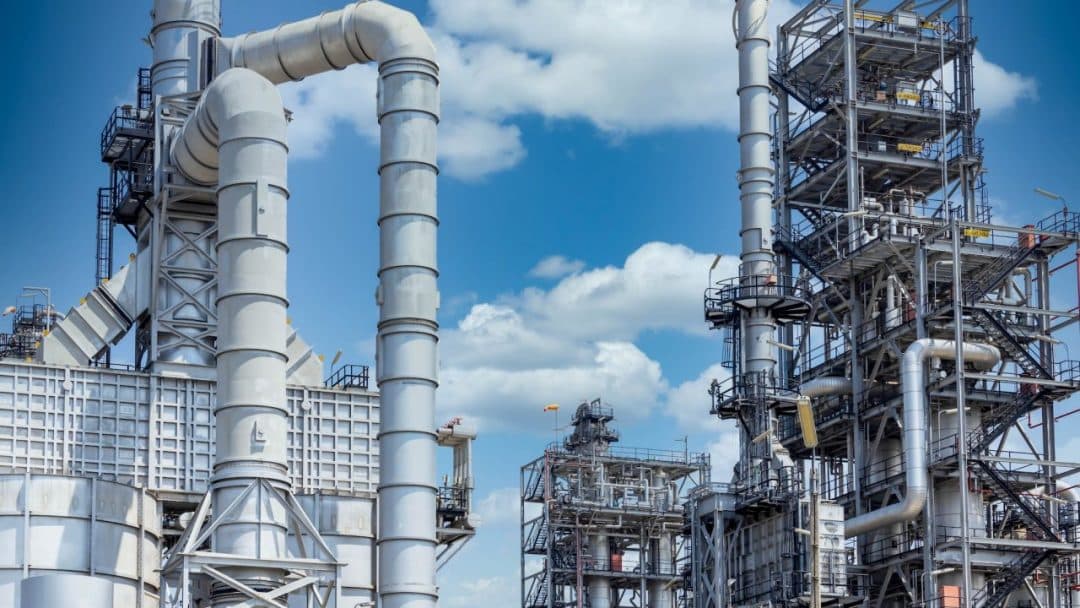 Oil and gas refinery plant